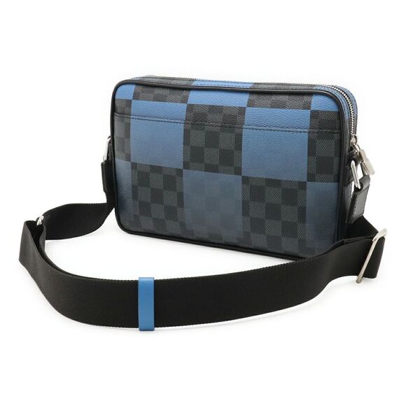 Louis Vuitton Damier Graphite Alpha Messenger Bag - Picture 2 of 5